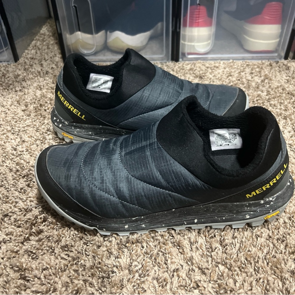 Merrell Men's Charcoal and Black‎ Slip-On Loafers - Picture 4 of 7